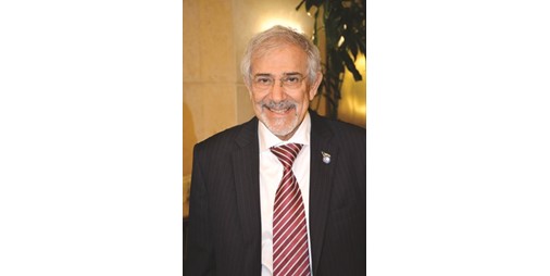 «الهلال الأحمر» يطلق «أغيثوا فلسطين» لتوفير المستلزمات الإغاثية والطبية لمستشفيات غزة