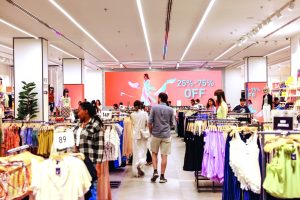 التجارة تتصدر توجهات المستثمرين في الإمارات