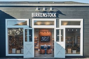 46 دولارا سعر الطرح العام الأولي لسهم “بيركنستوك” الألمانية