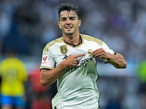 ماركا: دياز لم يحسم قراره بشأن ارتداء قميص منتخب المغرب