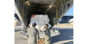 الطائرة الـ 32 من الجسر الجوي نقلت مساعدات لتوسعة مستشفى الكويت بغزة