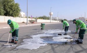 محكمة مرور العين تدين 3 متهمين بسبب الضجيج والاستعراض بمركباتهم بطريقة خطرة في الطريق العام