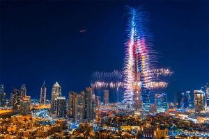 غداً.. الإمارات تستقبل 2024 بعروض مبهرة للألعاب النارية
