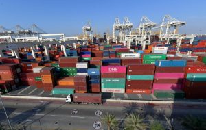 الإمارات.. شراكات عالمية وإنجازات اقتصادية نوعية