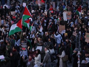 حظر متكرر.. معركة ثقافية وفنية في ألمانيا لأجل الحق في التعبير