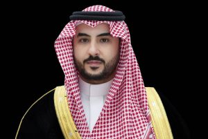 بتوجيه من ولي العهد.. وزير الدفاع يصل إلى لندن في زيارة رسمية