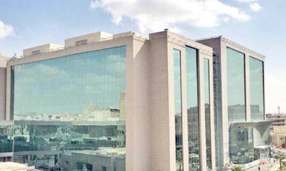 «سعود الطبية»: تداخلات المستحضرات العشبية خطر يستلزم الاستشارة