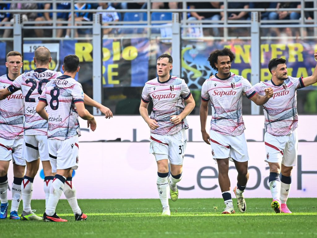 بولونيا يفجر مفاجأة مدوية ويجرد إنتر ميلان من لقبه بطلا لكأس إيطاليا