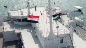خيارات الغرب الثلاثة لمكافحة هجمات الحوثيين على السفن “الإسرائيلية”