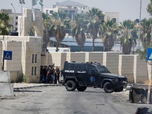 السلطة مستعدة لإدارة غزة بعد الحرب.. فهل تستطيع؟