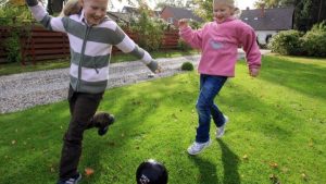 خمول الطفل يهدده بهذين المرضين الخطيرين