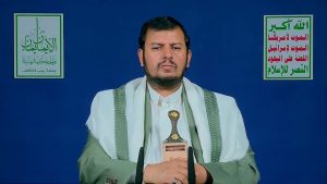 الحوثي يتوعد أمريكا بالرد على أي هجوم ويدعو شعوب الخليج إلى مقاطعة البضائع الأمريكية والإسرائيلية