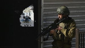 جنين: مسيّرة إسرائيلية تقتل 6 فلسطينيين بينهم 4 أشقاء ومقتل مجندة إسرائيلية خاصة بتفجير آلية عسكرية