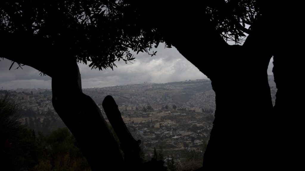 “طوفان الأقصى..لماذا؟”..حركة حماس الفلسطينية تروي الدواعي والأسباب