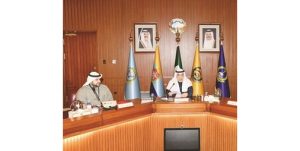 وزير الدفاع: لا مجاملة لمقصّر غير قادر على العطاء ولا إهمال لمجتهد أظهر تفوقه في الأداء
