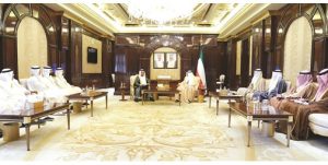 رئيس الوزراء بحث مع وفد «الهلال الأحمر» أضرار المنظومة الصحية في غزة وسبل تعزيز دعم الجهود الإغاثية والإنسانية للشعب الفلسطيني