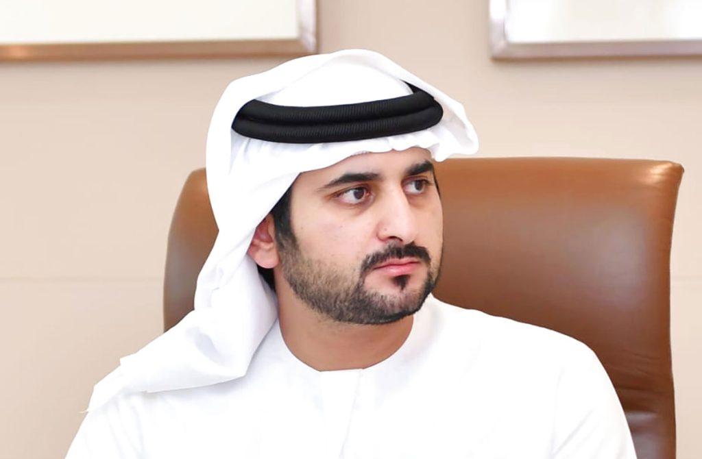 مكتوم بن محمد يلتقي الرئيس التنفيذي لشركة شنايدر إلكتريك
