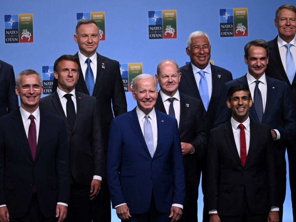 إيمانويل تود: الغرب وصل مرحلة الصفر الديني ونحن نشهد سقوطه النهائي