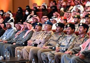 أمير عسير يرعى توقيع اتفاقيات لإنشاء 3 مراكز للأورام والأطراف الصناعية وغسيل الكلى