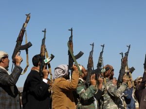 إندبندنت: تهديدات كاميرون للحوثيين مجرد وهم