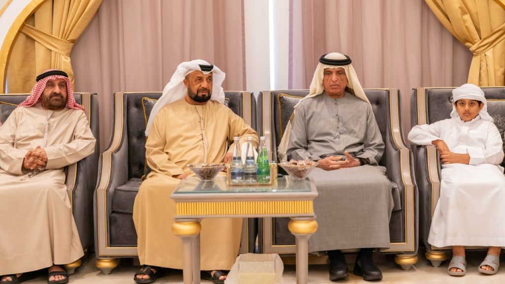 حاكم رأس الخيمة يعزي بوفاة فيصل المحرزي