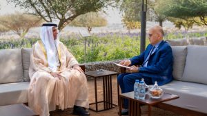 سعود بن صقر يبحث وسفير كوستاريكا علاقات التعاون