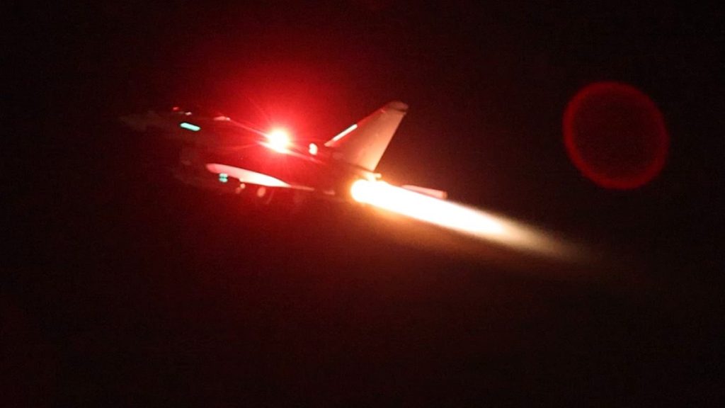 واشنطن: نفذنا 5 ضربات في مناطق سيطرة الحوثيين