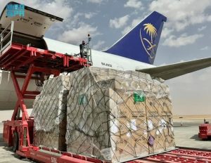 مغادرة الطائرة الإغاثية السعودية الخامسة تحمل مساعدات للشعب الأوكراني