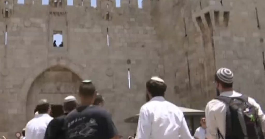 من هم اليهود المسيحانيون الذين يريدون “التعجيل بمجيء المسيح” لإسرائيل؟