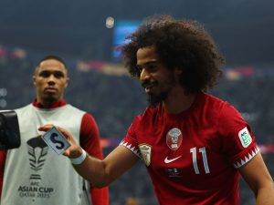 سر احتفال “الساحر” عفيف في ليلة تتويج قطر بكأس آسيا