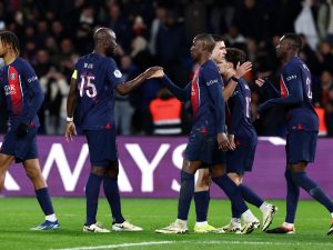 سان جيرمان يضرب ليل بثلاثية في الدوري الفرنسي