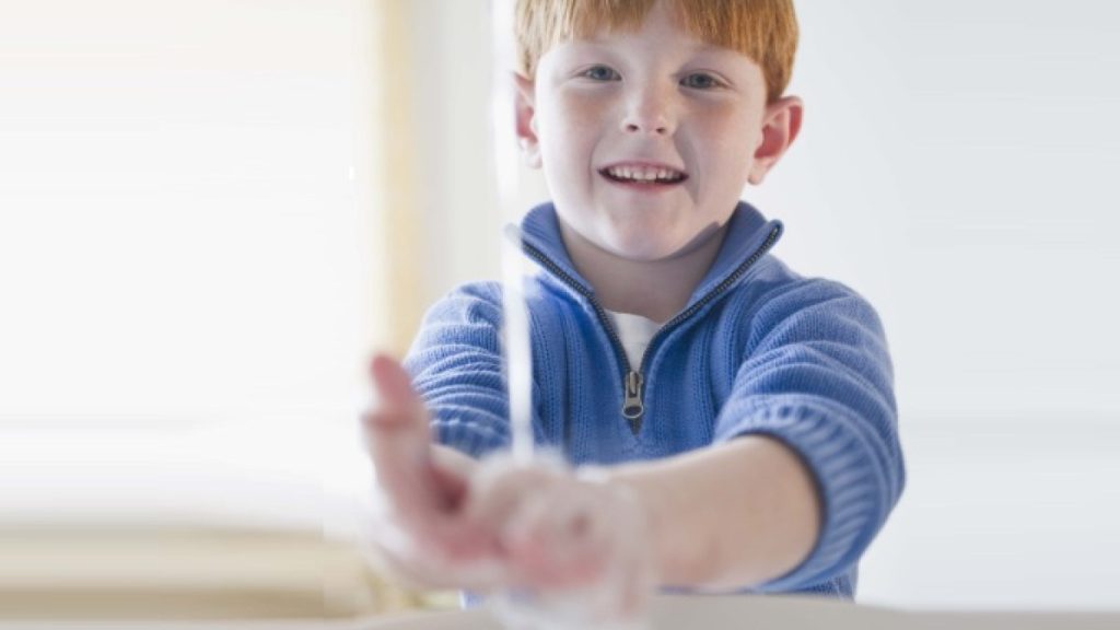 الخناق الكاذب لدى الأطفال.. الأسباب والأعراض