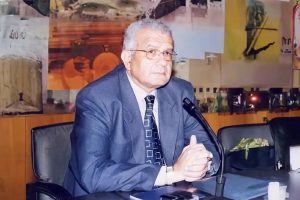 حازم حسني ووصايا ما قبل الرحيل.. سايكس بيكو لم تفتت العالم العربي