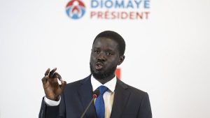 انتخابات السنغال: باسيرو ديوماي فاي يعلن فوزه ويتعهد بمحاربة الفساد والتعامل “بشفافية”