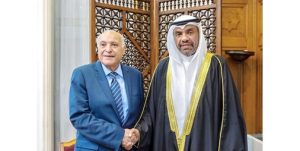 وزير الخارجية بحث مع نظيريه التونسي والجزائري تعزيز العلاقات الثنائية وتطويرها