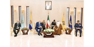 وزير الدفاع بحث مع نظيره الإيطالي مستجدات المنطقة