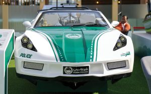 معرض دبي العالمي للقوارب 2024 يحتفل بالعلامات الوطنية