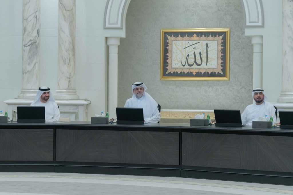 «تنفيذي الشارقة» يوجه بمضاعفة الجهود لتصحيح أوضاع المزارع المخالفة