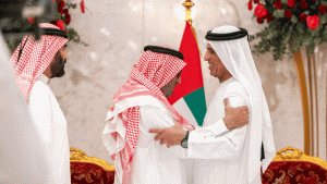 سعود بن صقر يستقبل جموع المهنئين بحلول شهر رمضان المبارك