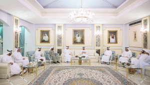 حمدان بن زايد يزور حمدان مسلم المزروعي بمنزله في أبوظبي
