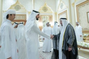 الحكام وأولياء العهود يواصلون استقبال المهنئين بالشهر الفضيل