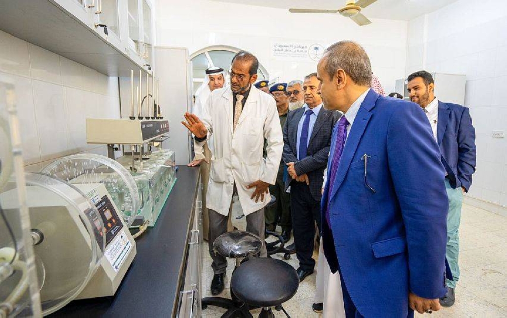 بدعم سعودي.. افتتاح مشاريع عملاقة في جامعة عدن
