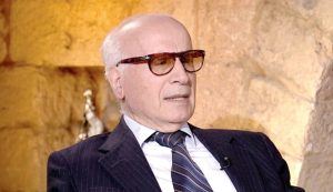 ناصيف نصار: اللباس سلعة تكتسب أخلاقياتها من السوق والدِّين
