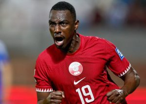قطر والإمارات تتأهلان لكأس آسيا وللدور الثالث من تصفيات مونديال 2026