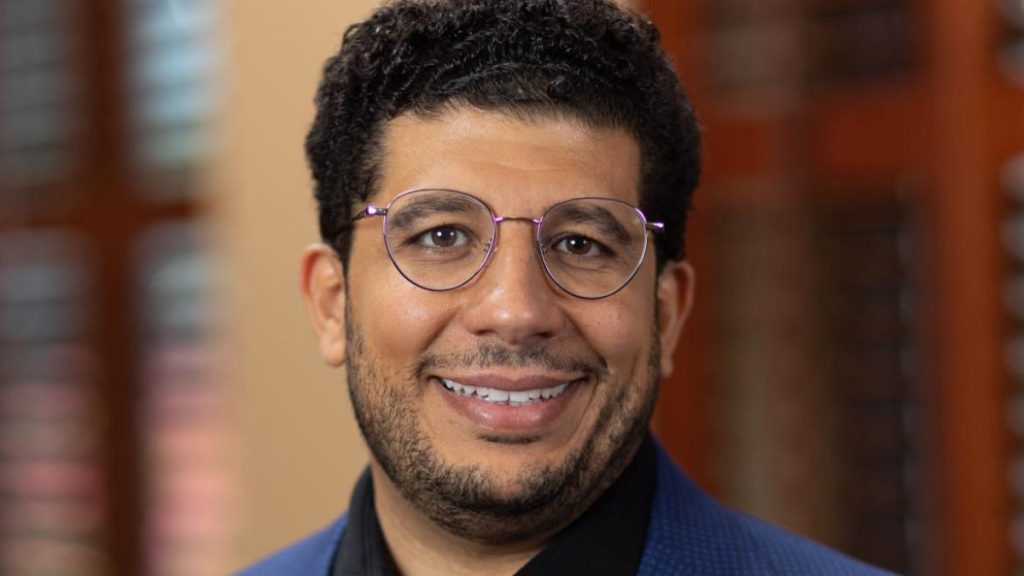 الأكاديمي سامي أيوب: العثمانيون تبنوا تعددية فقهية ودينية والشريعة مشروعية أخلاقية للقانون الحديث