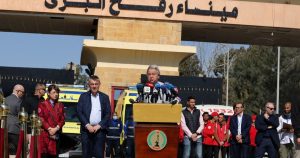 غوتيريش يزور معبر رفح ويدعو لإنهاء “الكابوس المستمر” بغزة