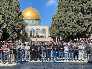 إسرائيل تسمح للمصلين بدخول الأقصى في رمضان بنفس أعداد السنوات السابقة