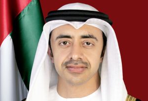 عبدالله بن زايد يتلقى اتصالاً هاتفياً من وزير خارجية إيران ويبحثان تعزيز العلاقات الثنائية