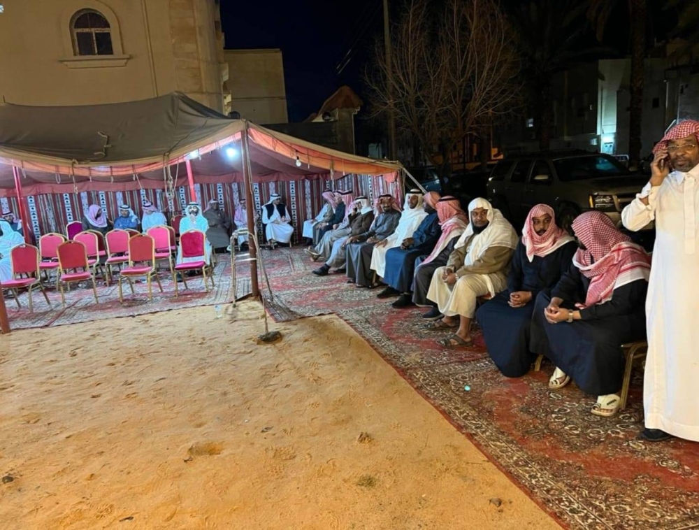 آل البريكيت يتلقون التعازي في عودة