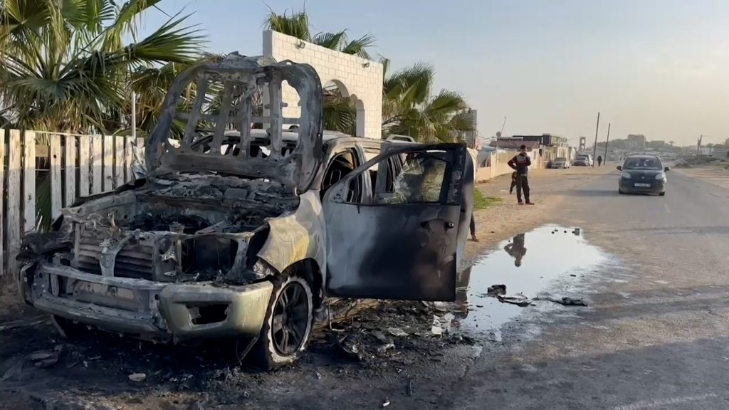 إسرائيل تنهي تحقيقا أوليا بمقتل فريق الإغاثة وتذكير أميركي بقضية شيرين أبو عاقلة